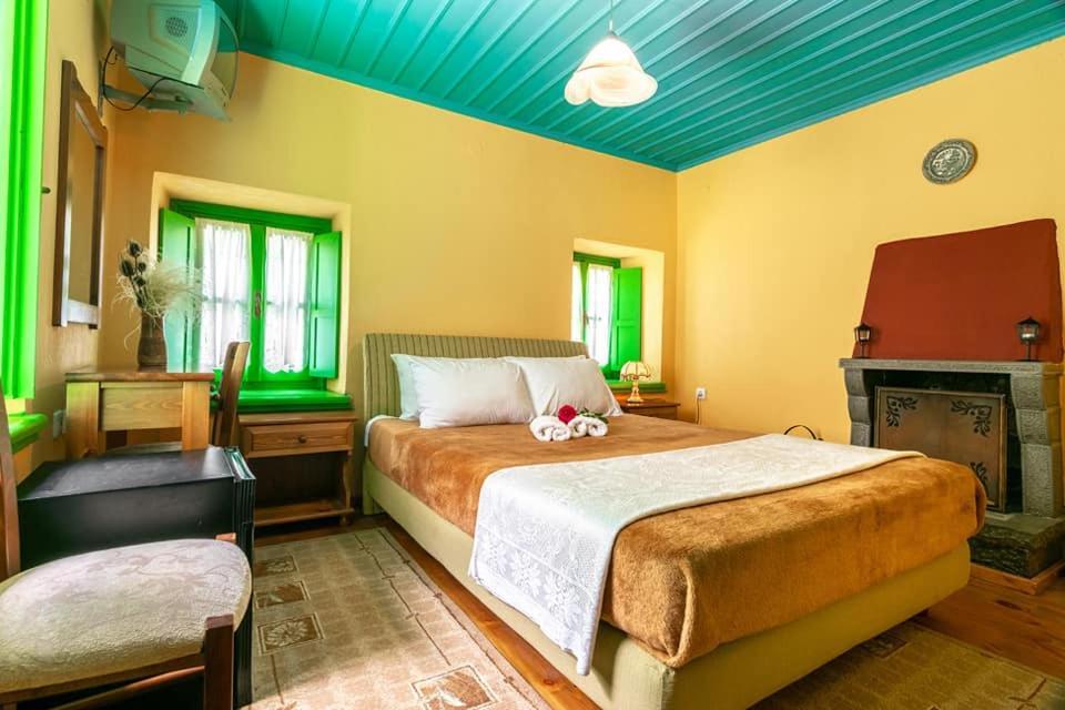 Morfeas Guesthouse パピンゴ エクステリア 写真