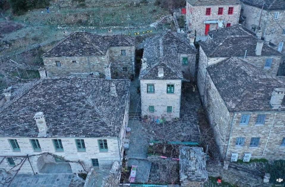 Morfeas Guesthouse パピンゴ エクステリア 写真